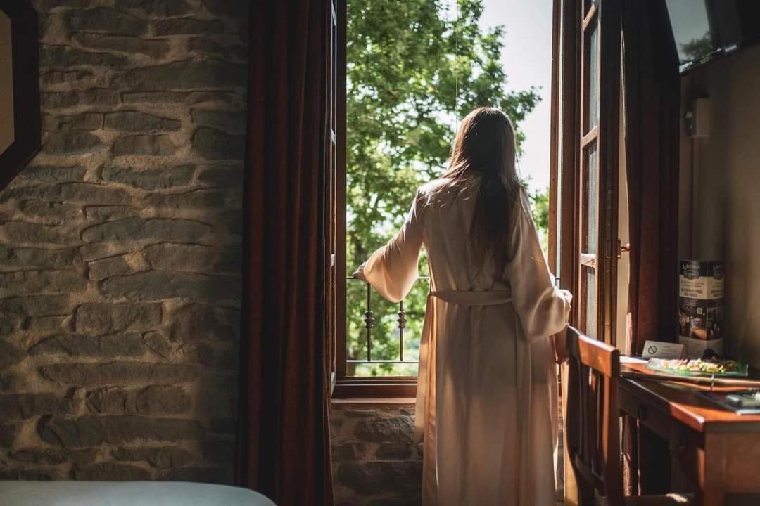 La Locanda Del Borgo Torrechiara Eksteriør bilde