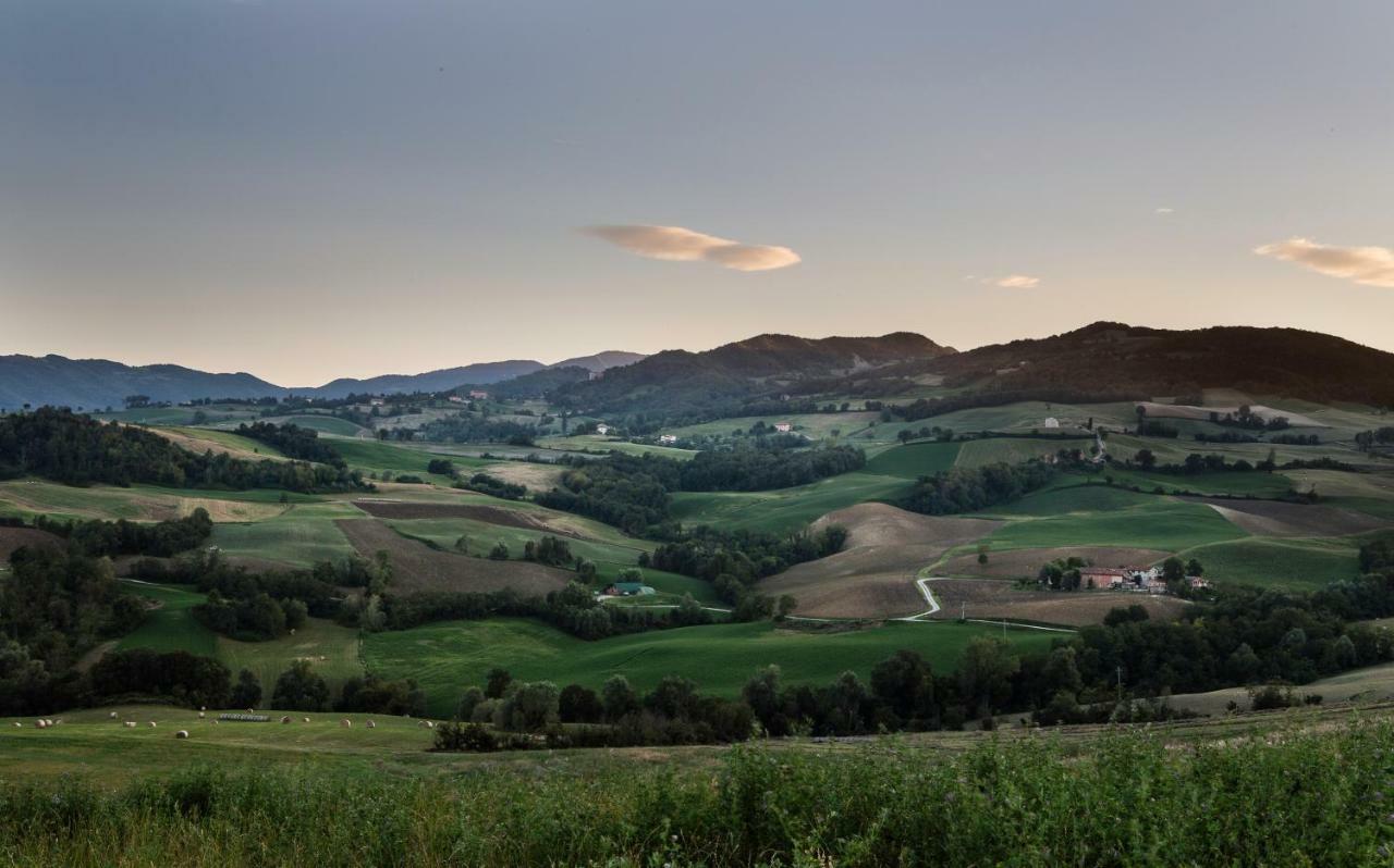 La Locanda Del Borgo Torrechiara Eksteriør bilde